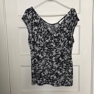 Chadwicks Black and White Leaf Print Blouse Size 12